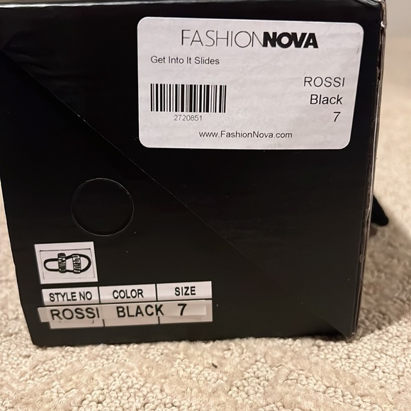 Fashion nova Rossi black sandals - Picture 2 of 4